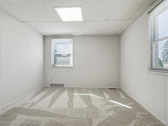 9921 Cranston Street, Livonia, MI 48150