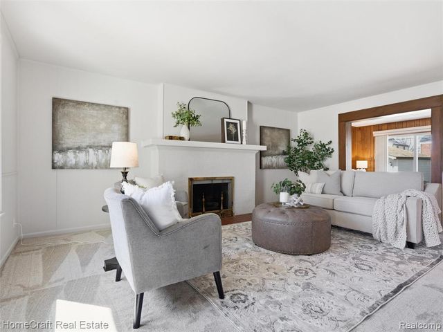 9921 Cranston Street, Livonia, MI 48150