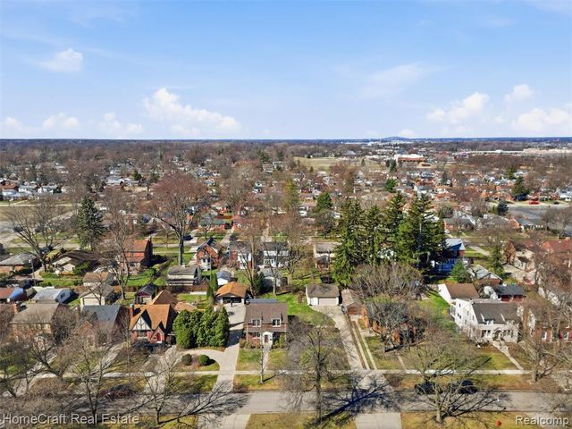 9921 Cranston Street, Livonia, MI 48150