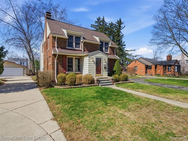 9921 Cranston Street, Livonia, MI 48150