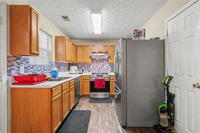 5867 Strathmoor Manor Circle, Lithonia, GA 30058