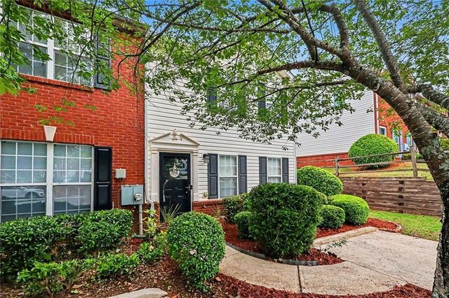 5867 Strathmoor Manor Circle, Lithonia, GA 30058
