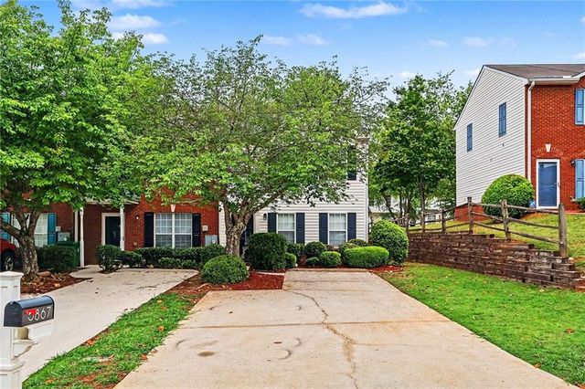 5867 Strathmoor Manor Circle, Lithonia, GA 30058