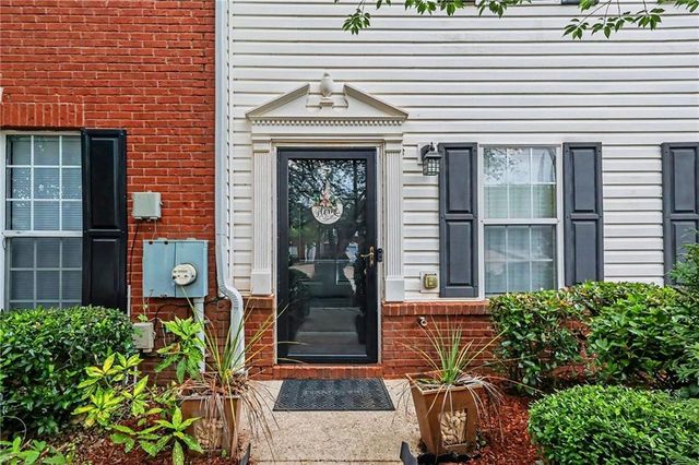 5867 Strathmoor Manor Circle, Lithonia, GA 30058