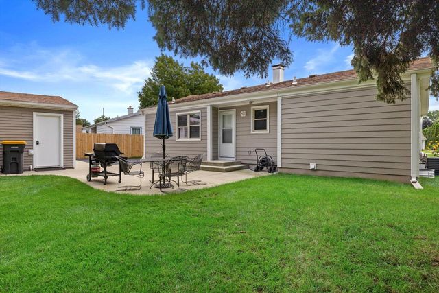 1628 Wiese LANE, Mount Pleasant, WI 53406