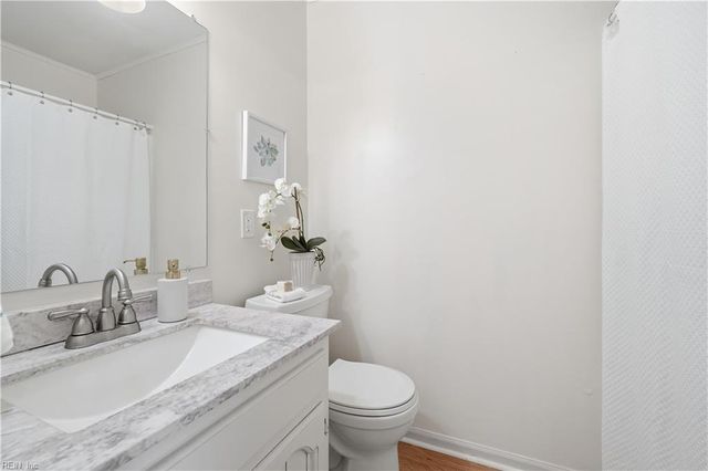 42 King George QUAY, Chesapeake, VA 23325