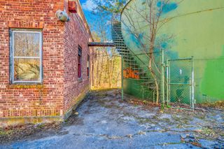 37 E Market Street, Hyde Park, NY 12538