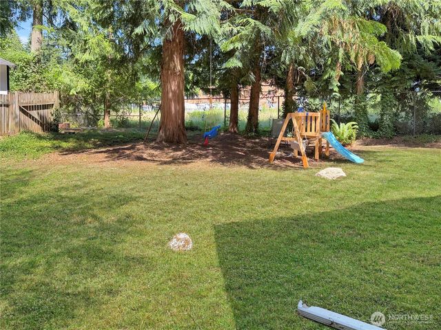 13530 NE 78th Street, Redmond, WA 98052