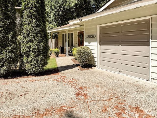 13530 NE 78th Street, Redmond, WA 98052