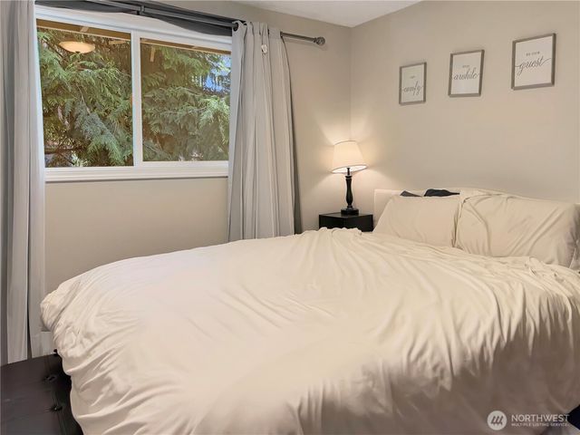 13530 NE 78th Street, Redmond, WA 98052