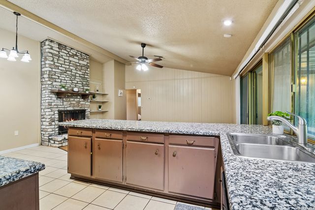 4034 OAKHAVEN ST, San Antonio, TX 78217