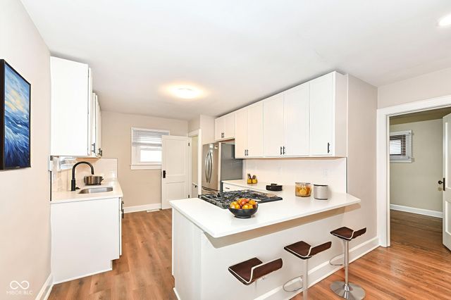 324 E Southern Avenue, Indianapolis, IN 46225