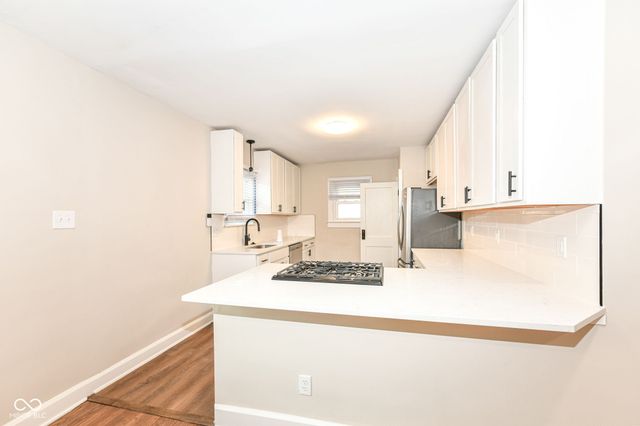 324 E Southern Avenue, Indianapolis, IN 46225