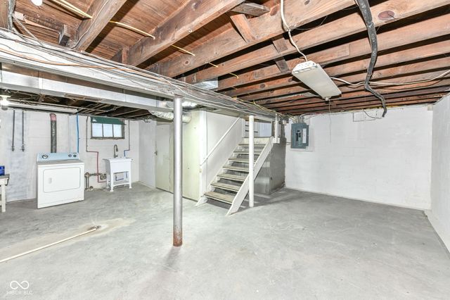 324 E Southern Avenue, Indianapolis, IN 46225