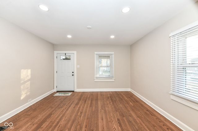 324 E Southern Avenue, Indianapolis, IN 46225