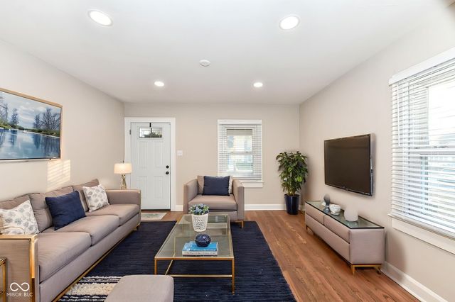 324 E Southern Avenue, Indianapolis, IN 46225