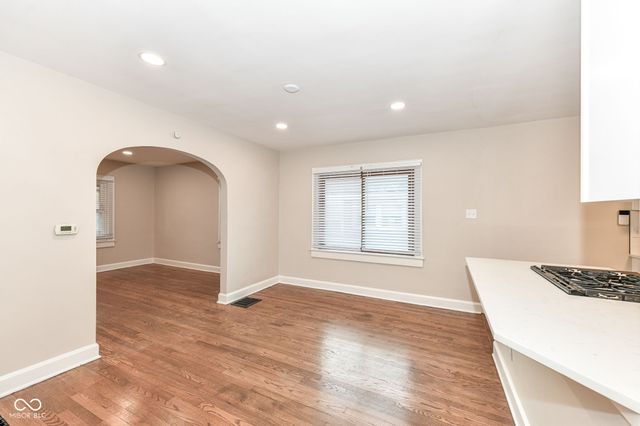 324 E Southern Avenue, Indianapolis, IN 46225