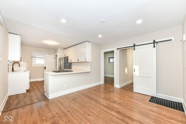 324 E Southern Avenue, Indianapolis, IN 46225