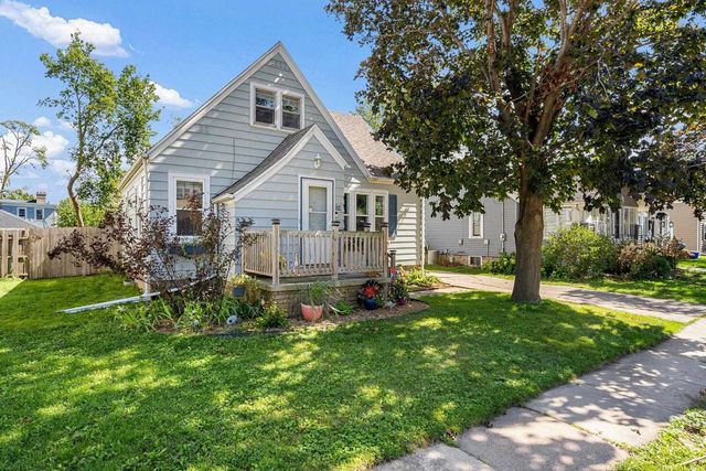 328 OAK STREET, Menasha, WI 54952