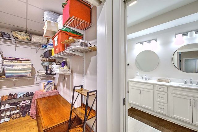 36 Old Louisquisset Pike 105, North Smithfield, RI 02896