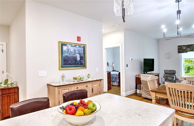 36 Old Louisquisset Pike 105, North Smithfield, RI 02896