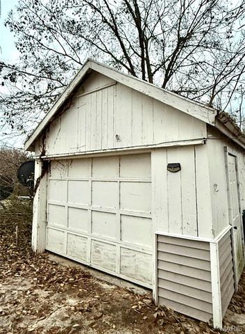 909 Miller Street, New Haven, MO 63068