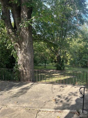 909 Miller Street, New Haven, MO 63068