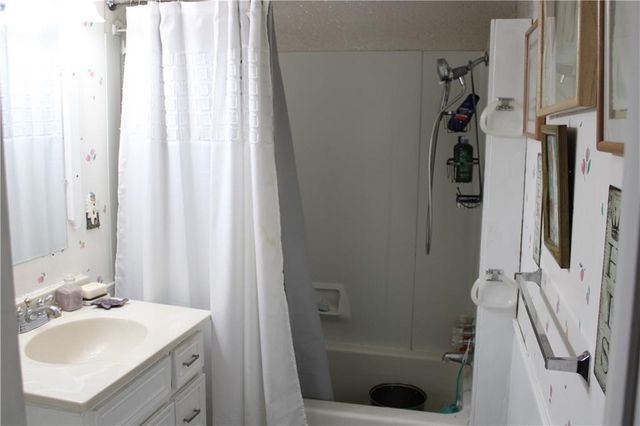 302 N Military Street, Mulberry, KS 66756