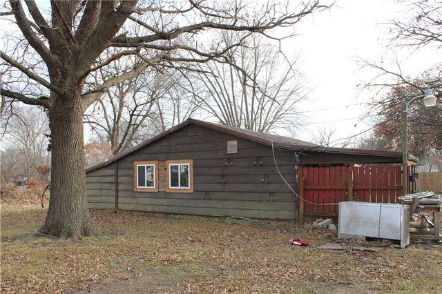 302 N Military Street, Mulberry, KS 66756