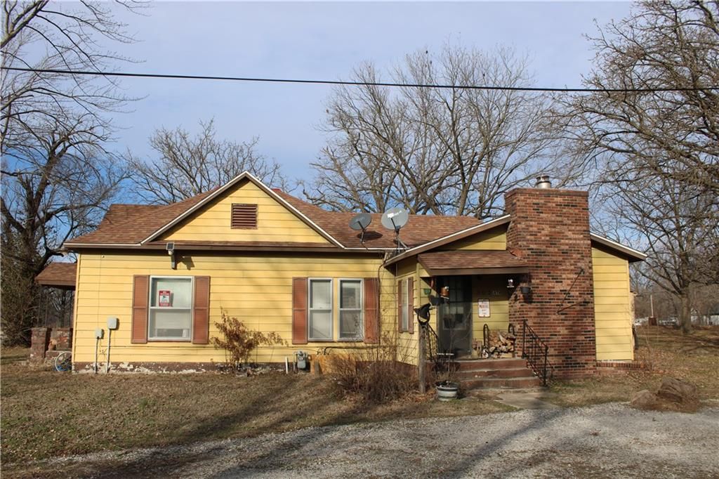 302 N Military Street, Mulberry, KS 66756