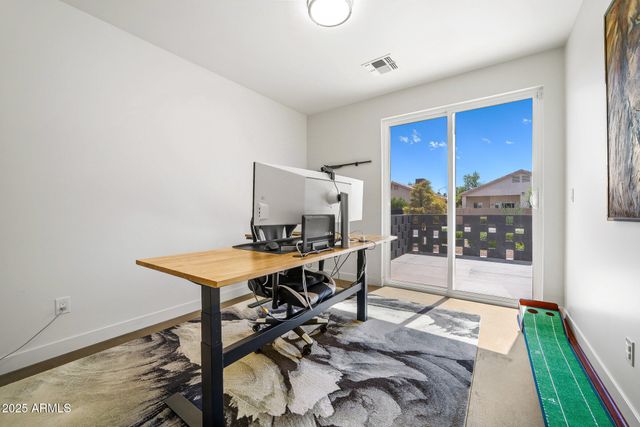 2914 E BLANCHE Drive, Phoenix, AZ 85032