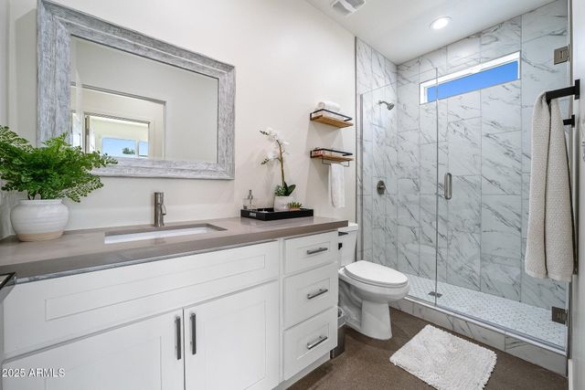 2914 E BLANCHE Drive, Phoenix, AZ 85032