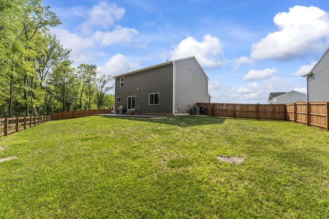 751 Hunters Run Drive 751 Hunters Run Drive, Brookville, OH 45309
