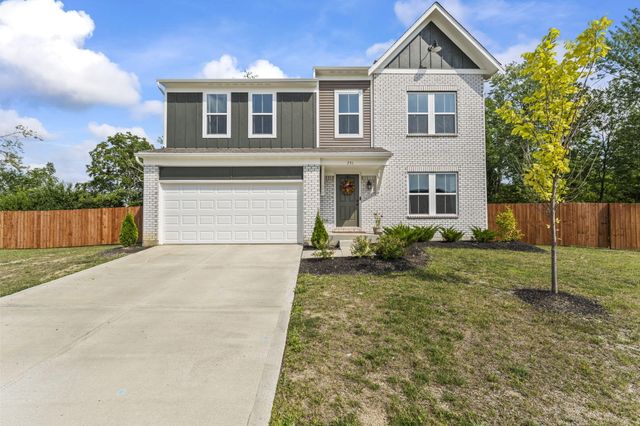 751 Hunters Run Drive 751 Hunters Run Drive, Brookville, OH 45309