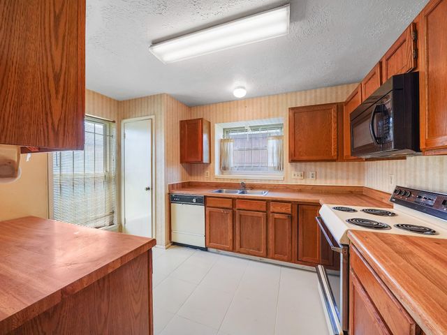 11835 Guadalupe River Drive, Houston, TX 77067