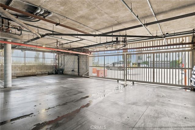 4167 Warner 205, Huntington Beach, CA 92649