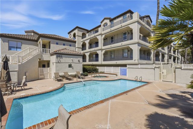 4167 Warner 205, Huntington Beach, CA 92649