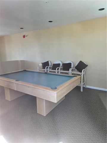 4167 Warner 205, Huntington Beach, CA 92649
