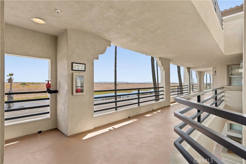 4167 Warner 205, Huntington Beach, CA 92649 — photo 4