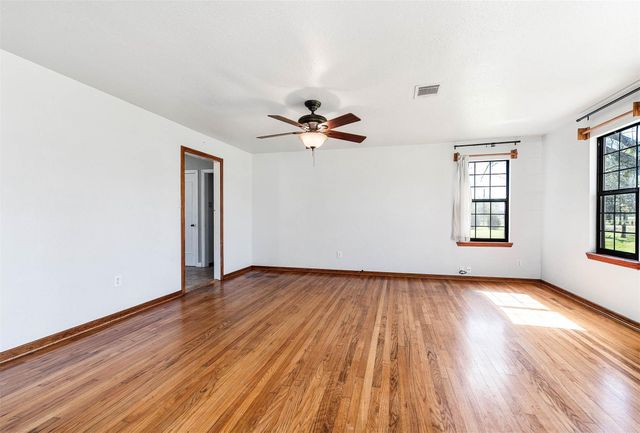 2474 Gates Road, Alvin, TX 77511