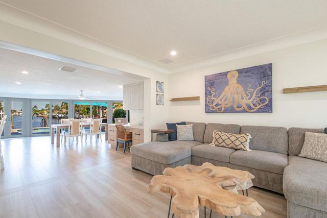 521 SE 4 Court, Pompano Beach, FL 33060