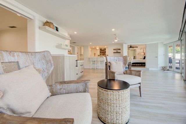 521 SE 4 Court, Pompano Beach, FL 33060