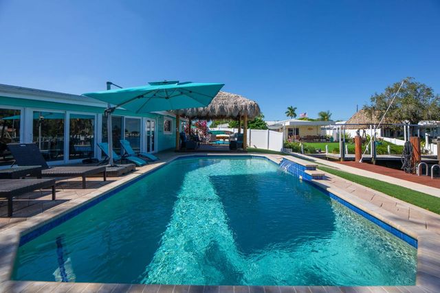 521 SE 4 Court, Pompano Beach, FL 33060