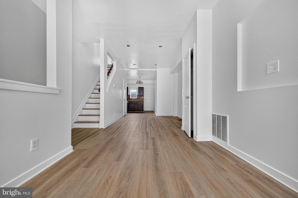 1238 W FIRTH ST, PHILADELPHIA, PA 19133 — exterior