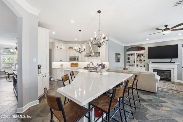 1574 COUNTRY WALK Drive, Fleming Island, FL 32003