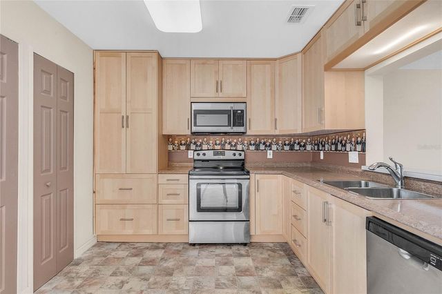 906 TILLERY WAY 107, Orlando, FL 32828
