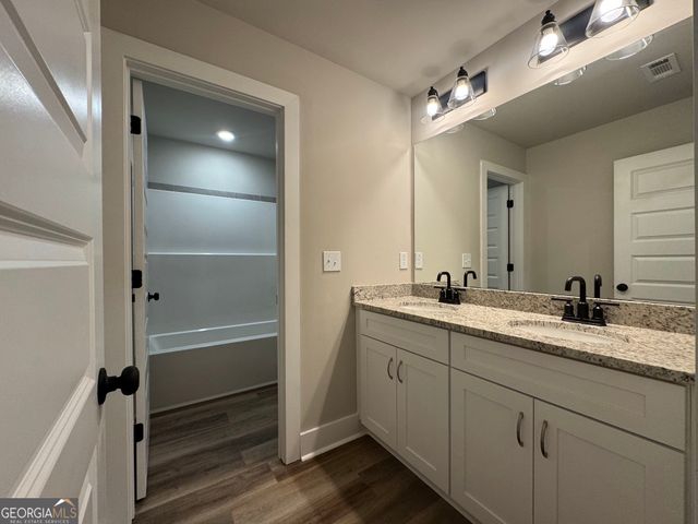 152 Hunters Chase Court, Eatonton, GA 31024