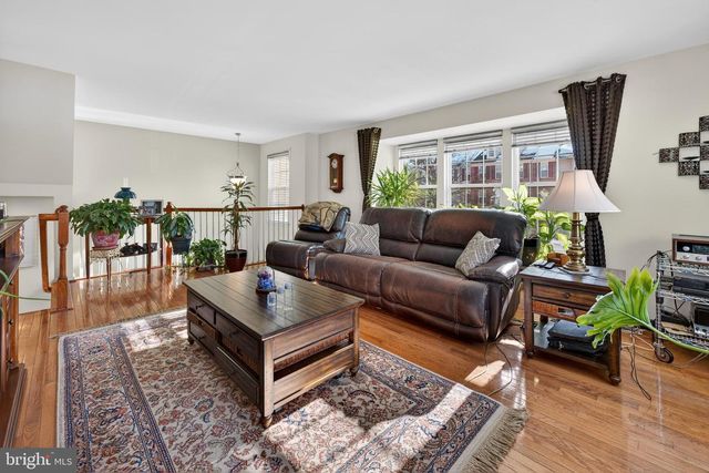 109 HELEN DR, Cinnaminson, NJ 08077