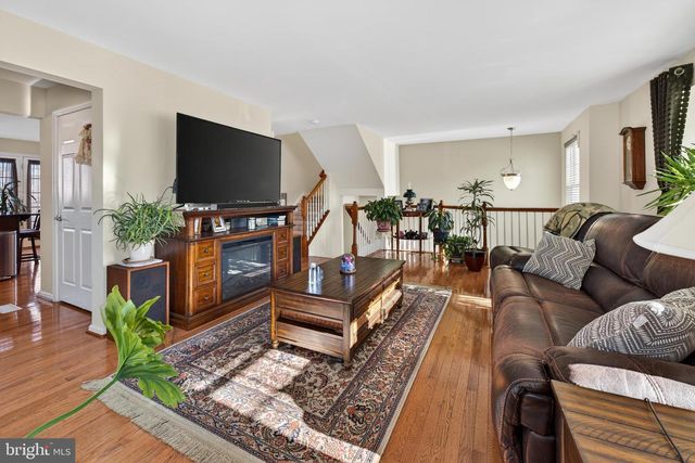 109 HELEN DR, Cinnaminson, NJ 08077