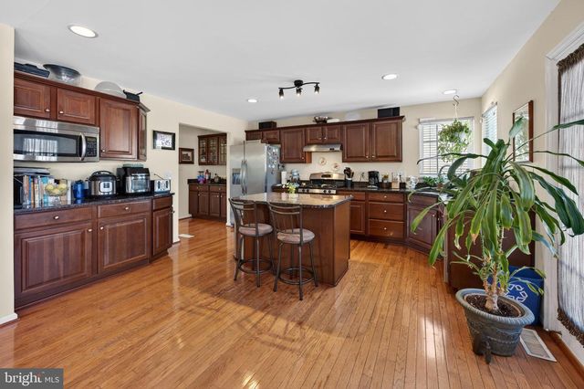 109 HELEN DR, Cinnaminson, NJ 08077